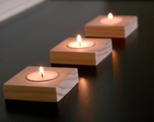 Sheesham Wood Square Shaped Tealight Holder Hind Handicrafts products